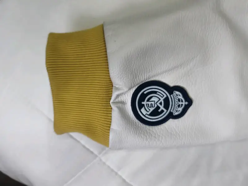 Chaqueta Varsity Real Madrid Azul y Blanca - 3