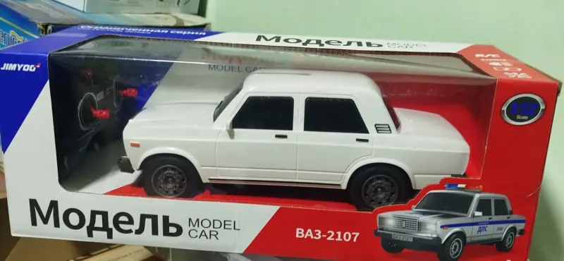 Auto a control remoto VAZ-2107 negro - 4