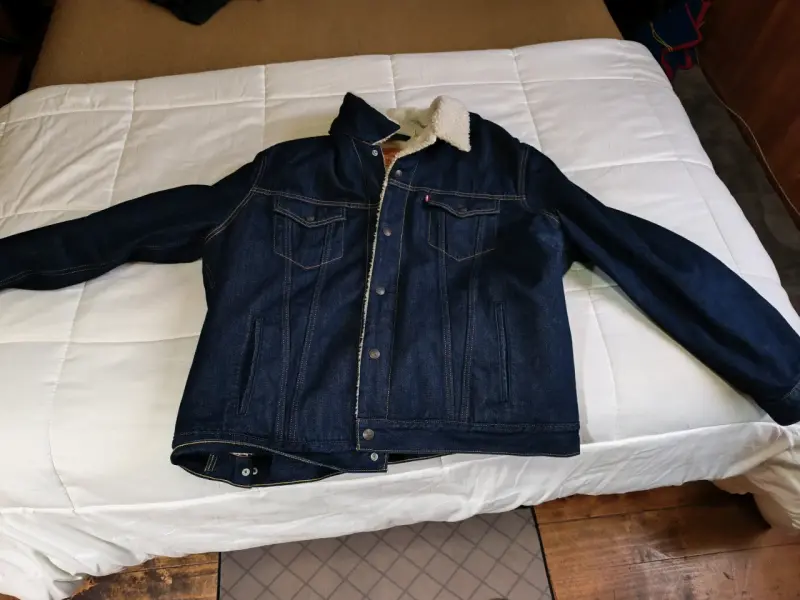 Chaqueta de Mezclilla Levi's con Forro de Borrego - 2