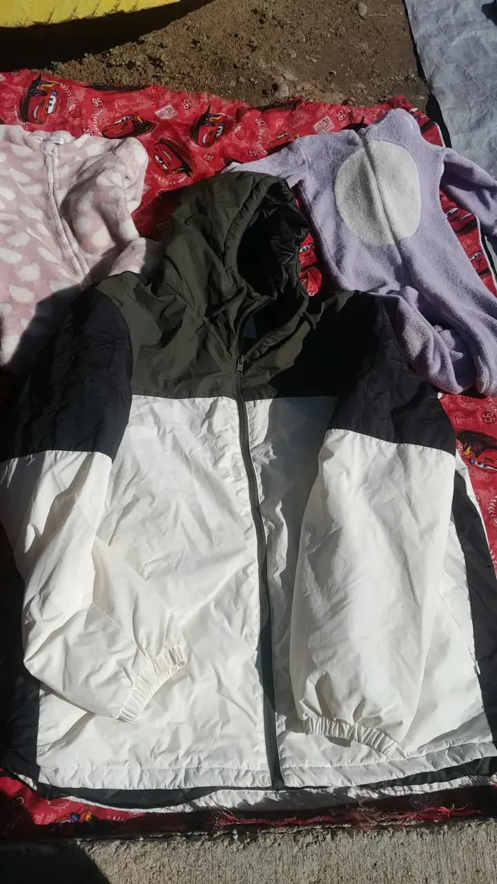 Chaqueta cortaviento bicolor para hombre