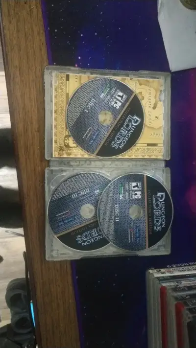 Colección de videojuegos Guitar Hero, Dungeon Lords y Jak X - miniatura 5