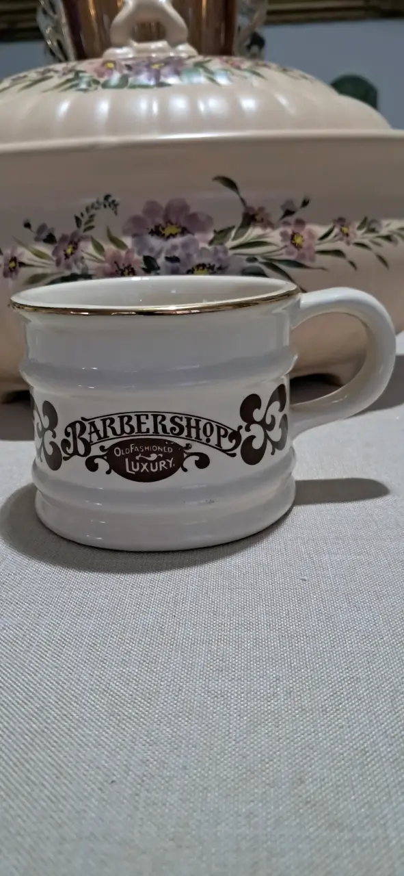 $9000 c/u tazas años 80 compradas tienda VILLAGE - 4