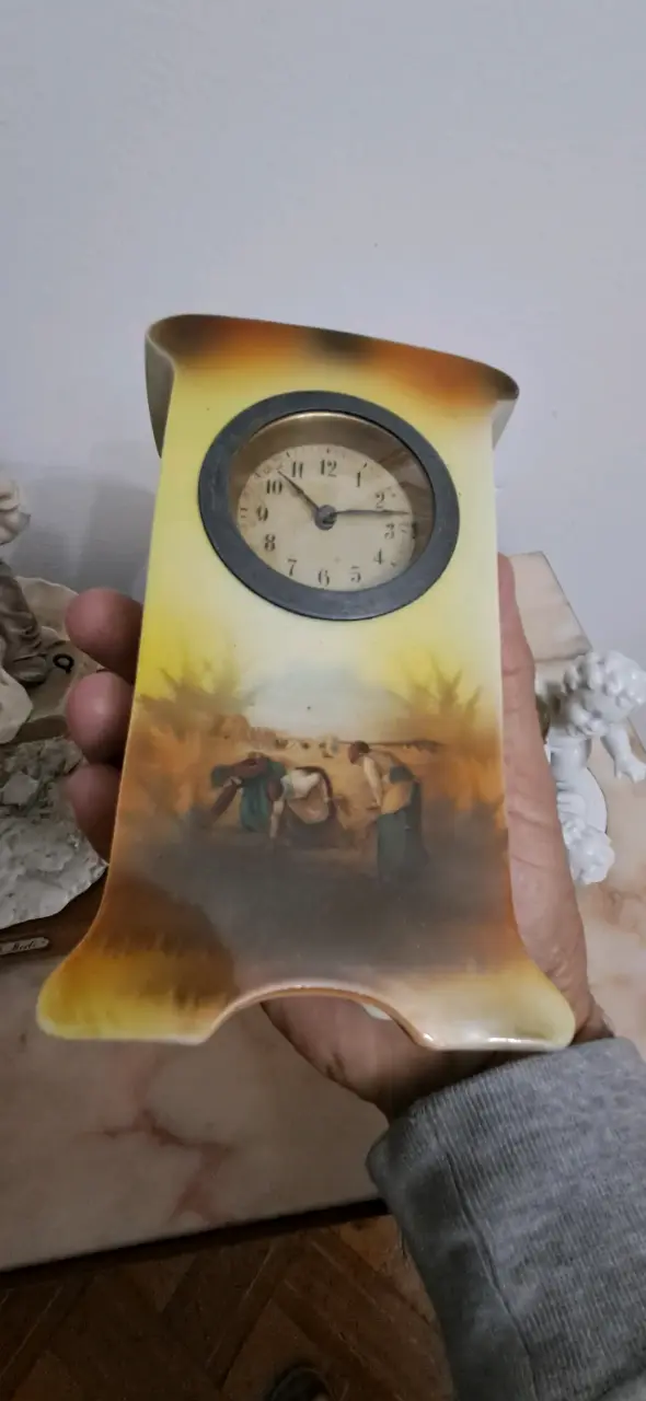 Reloj de mesa aleman siglo XIX pintado a mano - 2