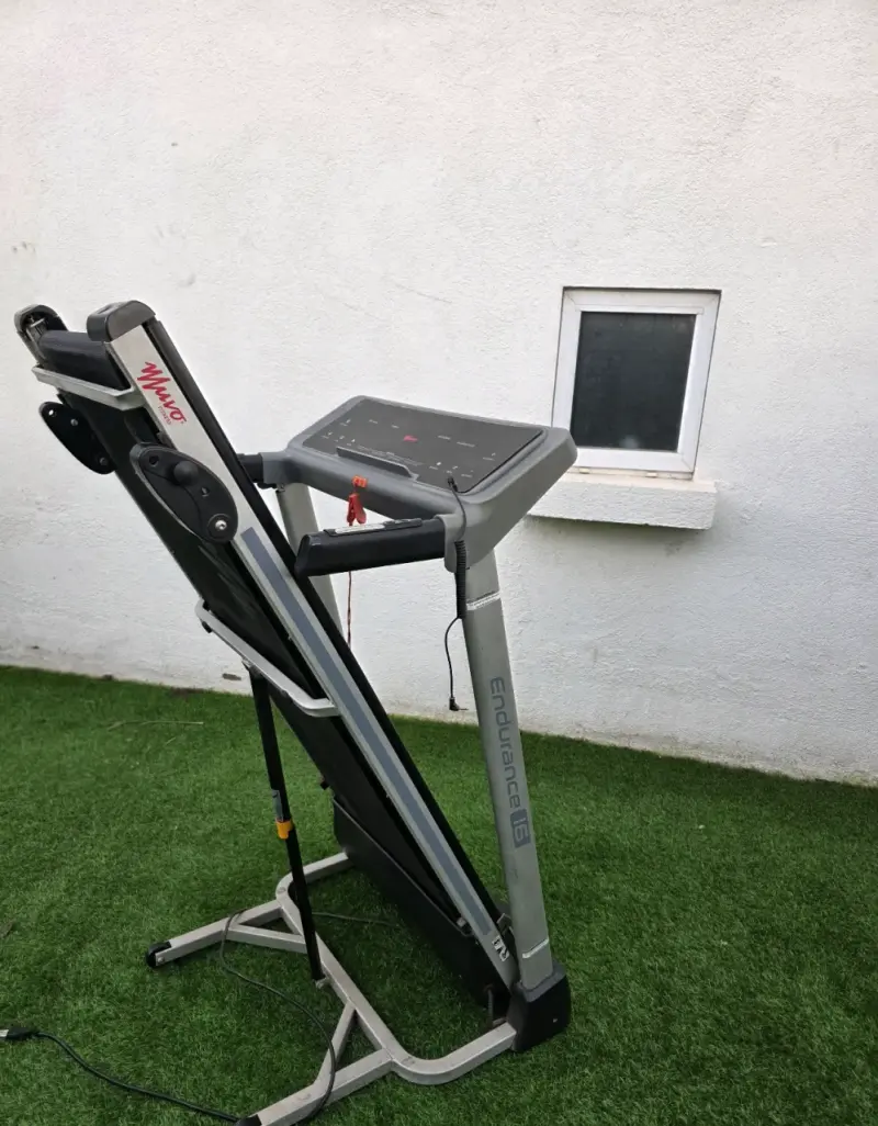 Caminadora eléctrica plegable marca Muvo - 3
