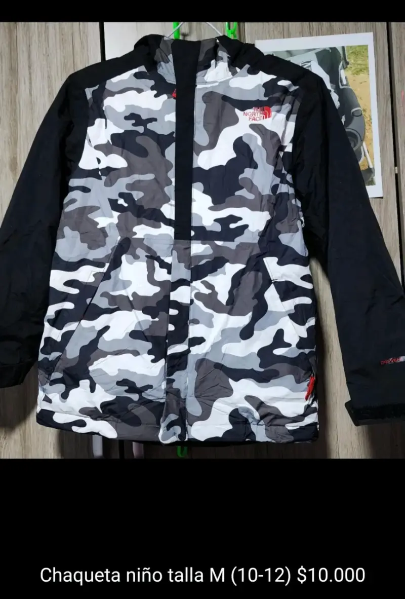 Chaqueta camuflaje niño The North Face talla M
