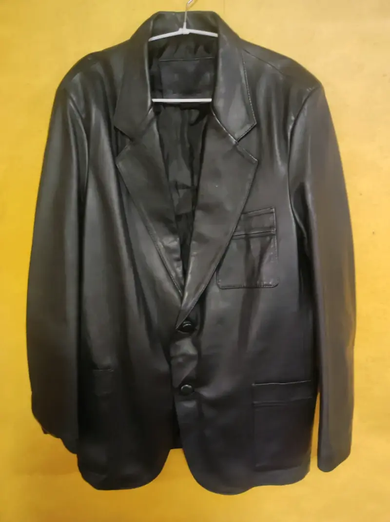 Chaqueta de cuero negra para hombre - 1