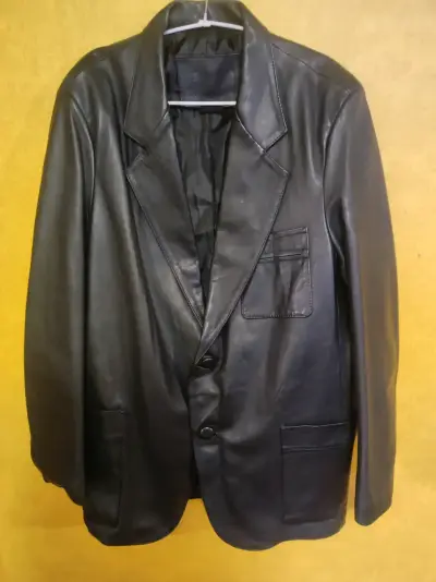 Chaqueta de cuero negra para hombre - miniatura 2