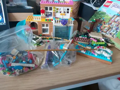 Set de construcción LEGO Friends Casa de la Amistad - miniatura 2