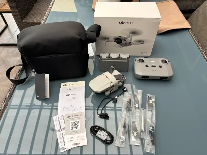 Drone DJI Mini 4K Fly more combo - 1