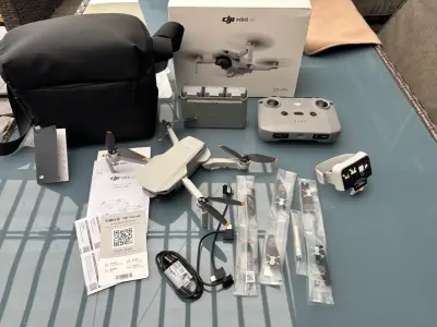 Drone DJI Mini  4K Fly more combo - miniatura 2