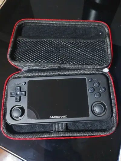 Consola portátil Anbernic RG351P con estuche - miniatura 1