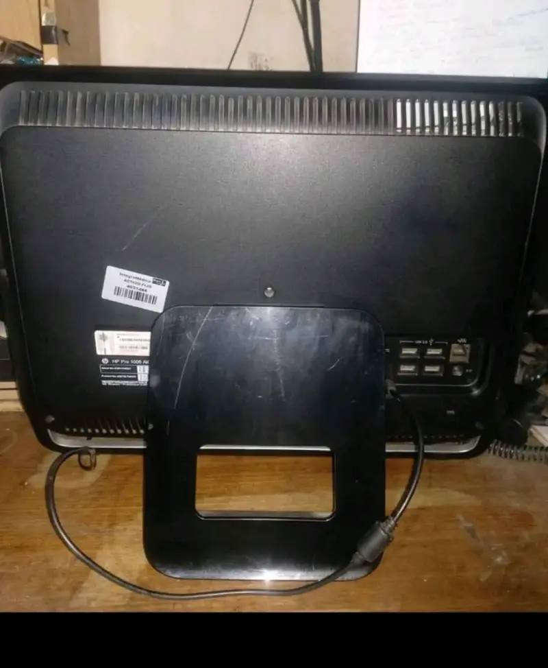 Computador All-in-One HP, Pro 1005 - 6