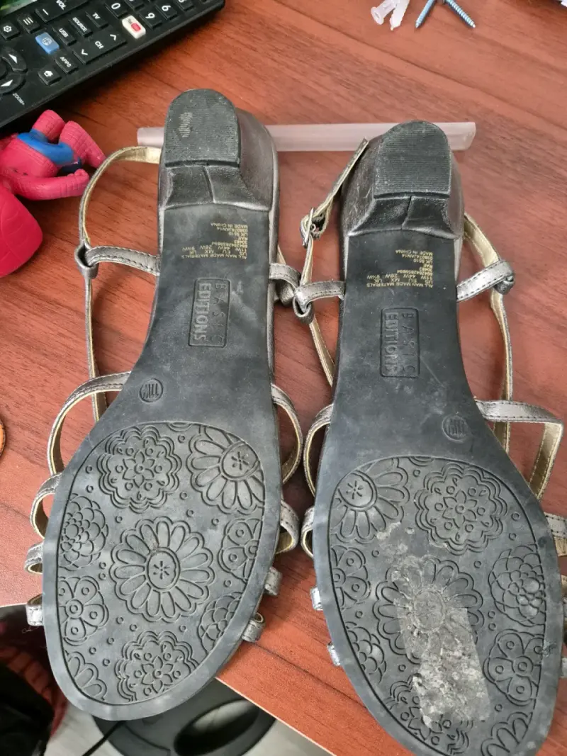 Sandalias de tacón plateadas para mujer - 3