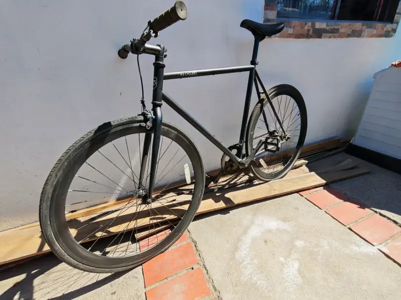 Bicicleta fixie negra P3 Cycles - 1
