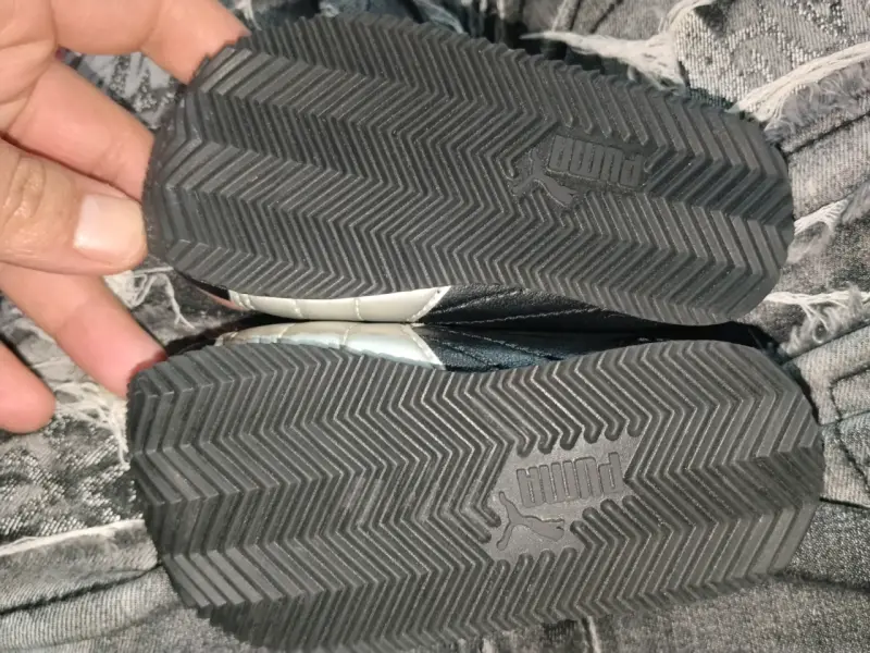 Zapatillas deportivas negras para bebé Puma - 2