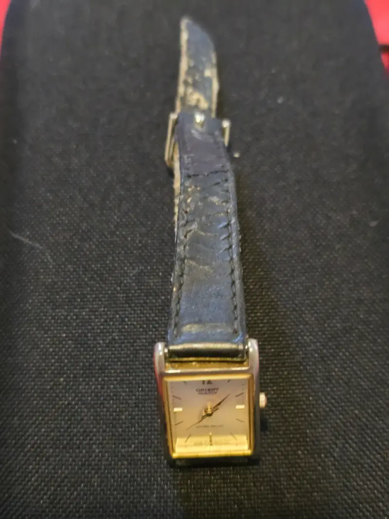 Reloj Orient Quartz Vintage con Correa de Cuero - 1