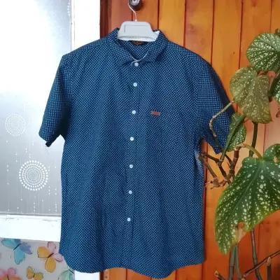 Camisa de Hombre Azul con Estampado - miniatura 1