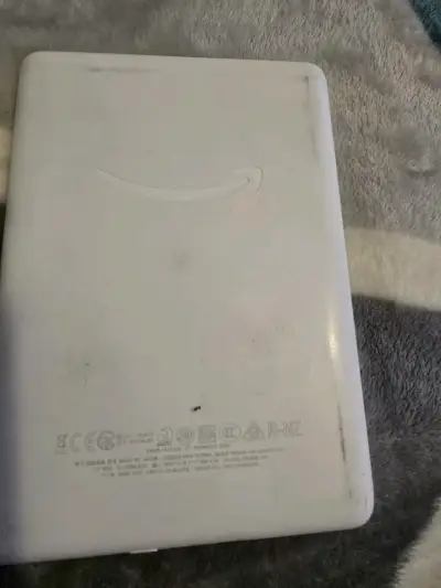 Kindle blanco con pantalla táctil - miniatura 2