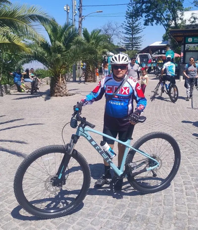 Bicicleta de montaña Trek azul en buen estado - 2