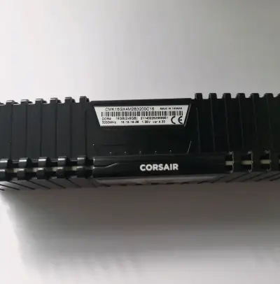 Memoria RAM Corsair Vengeance LPX DDR4 16GB - miniatura 3