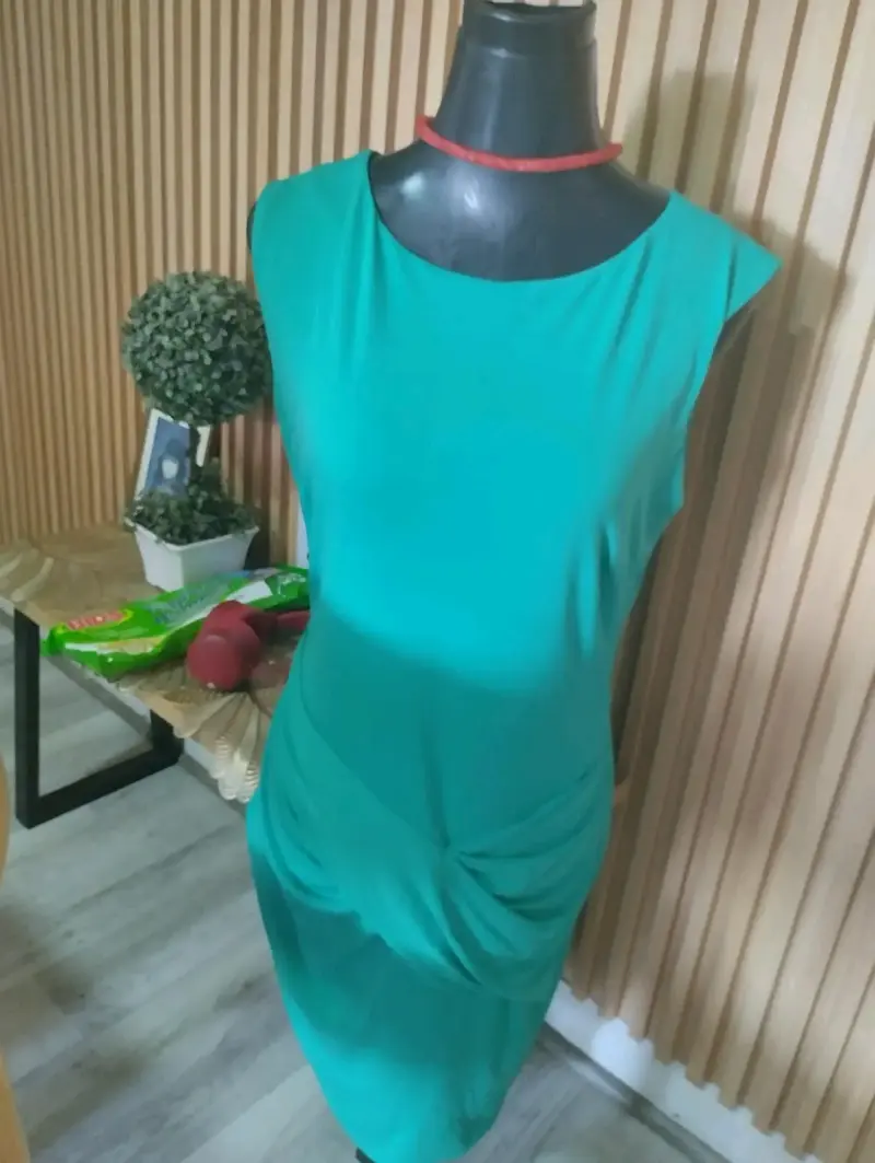 Vestido verde Mango talla L - 1