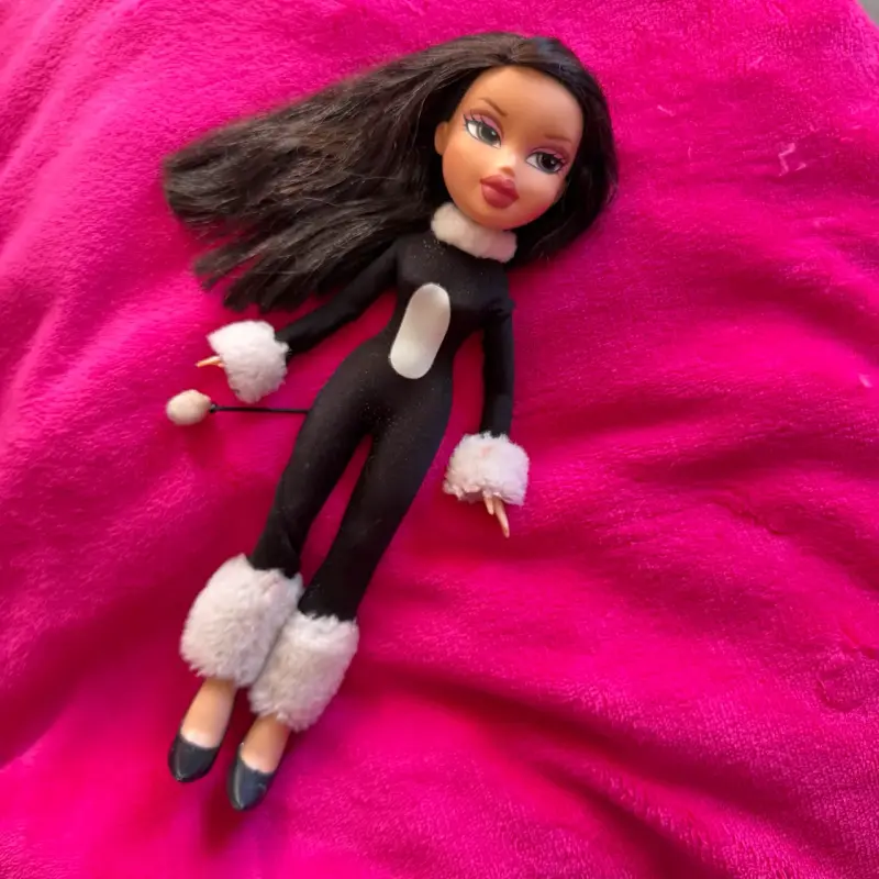 BRATZ Jade Custom Party - 3