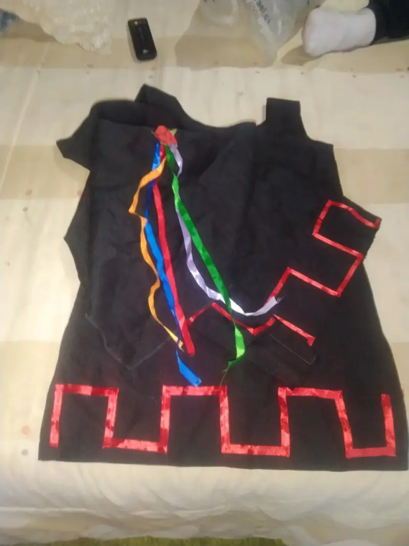 Poncho y gorro de lana con diseño chileno - 3