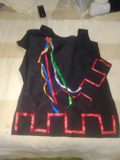 Poncho y gorro de lana con diseño chileno - miniatura 3