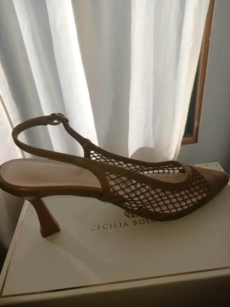 Zapatos de tacón de malla beige Cecilia Bolocco - 3