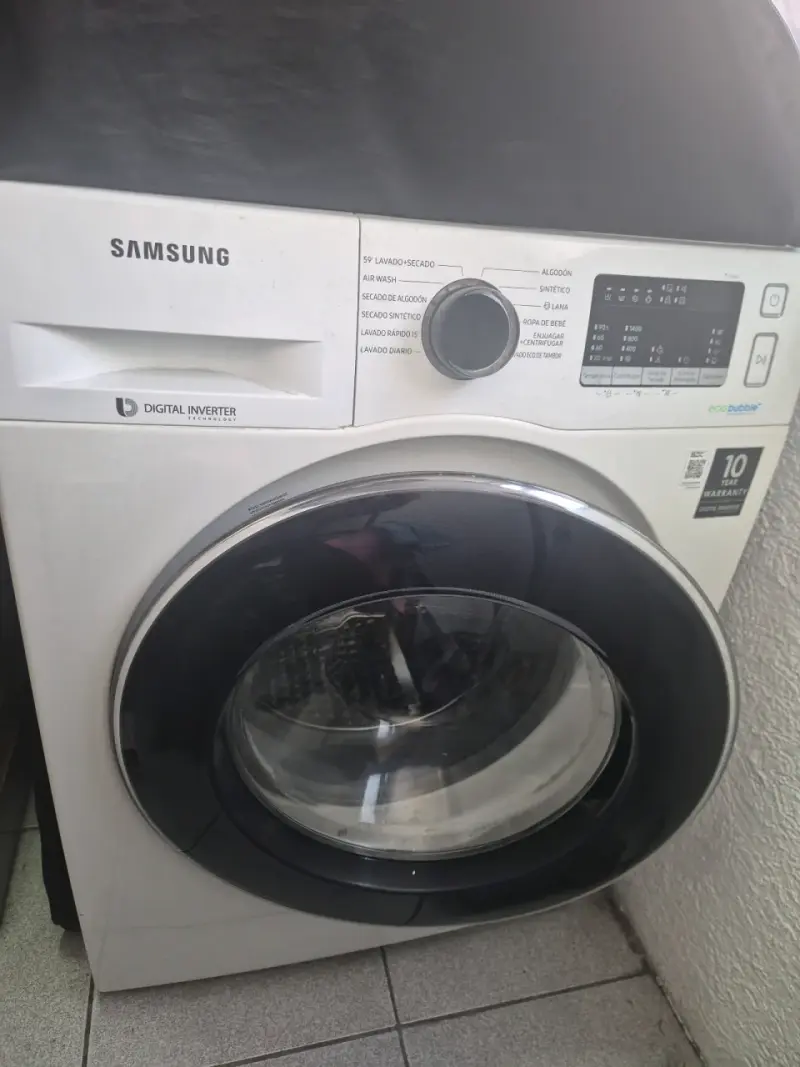Lavadora secadora Samsung EcoBubble 9kg