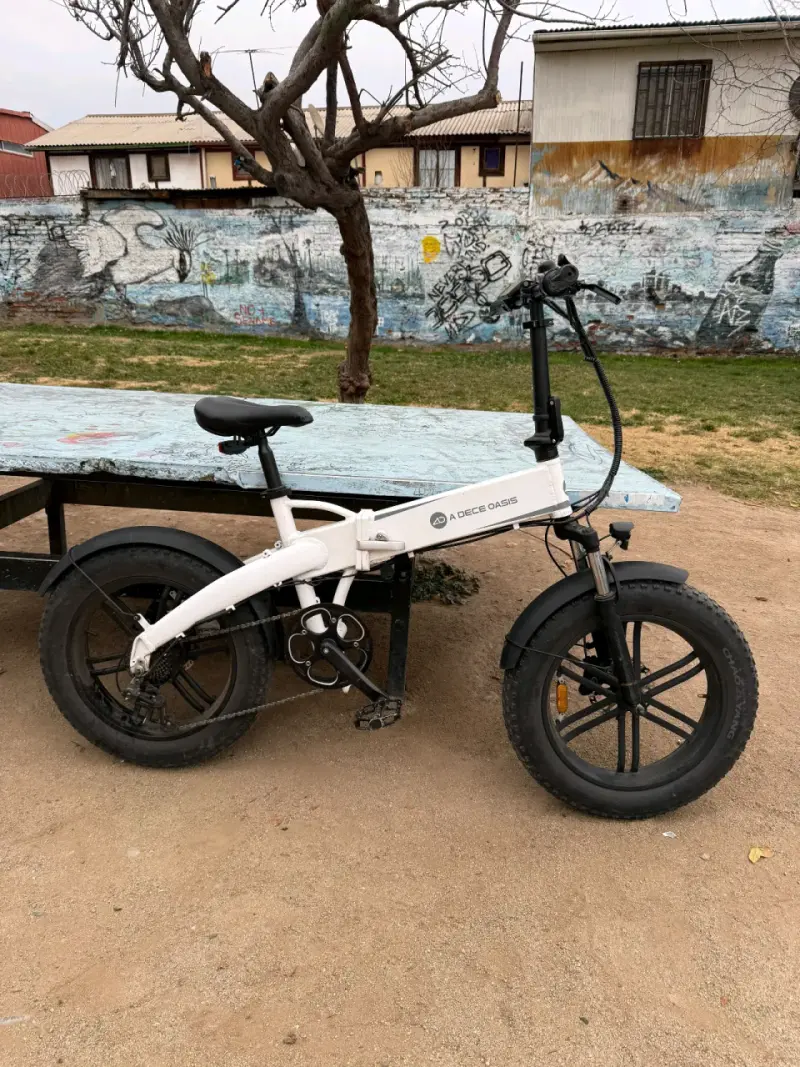 Bicicleta eléctrica plegable A Dece Oasis blanca - 1