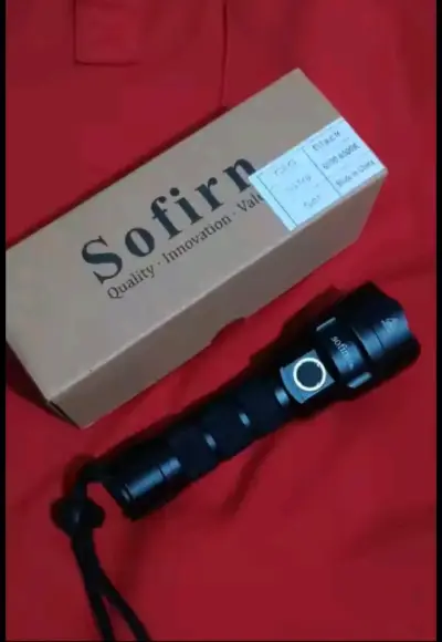 Linterna táctica LED Sofirn C8G 2000lm recargable - miniatura 2