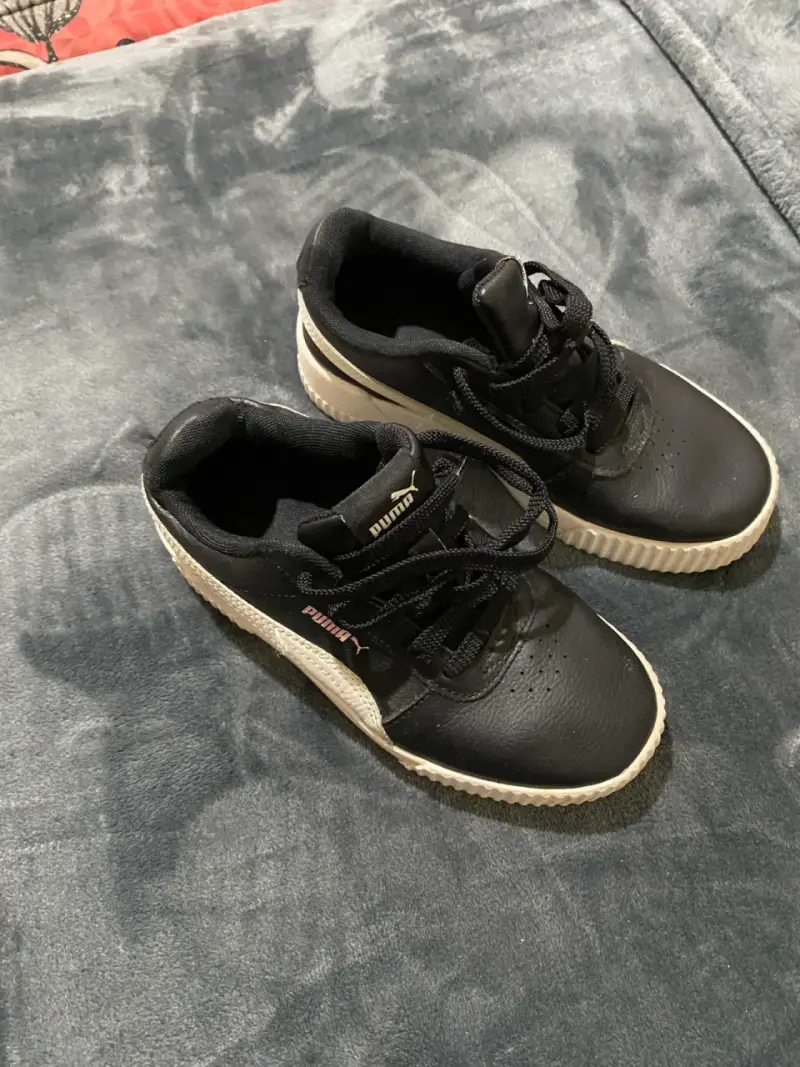 Zapatillas negras para niños Puma talla 32 - 2