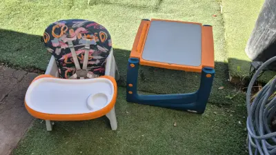 Silla de Comer para Bebé Infanti con Diseño Colorido - miniatura 2