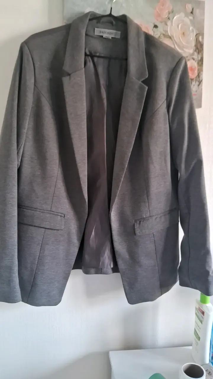 Blazer de rayas para mujer en buen estado - 2