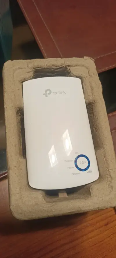 Repetidor de señal Wi-Fi TP-Link N300 TL-WA850RE - miniatura 1