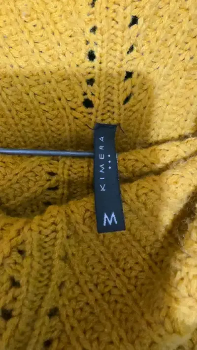 Suéter amarillo de lana cuello alto Kimera - miniatura 2