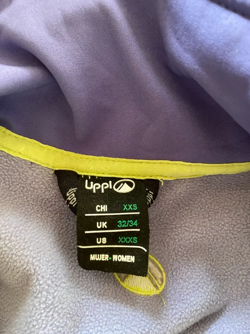 Chaqueta Morada Mujer Uppii con Capucha - 2
