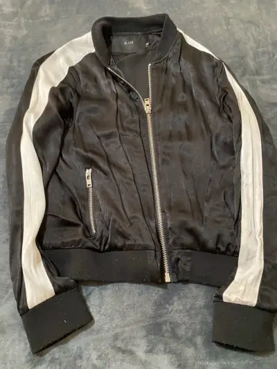 Chaqueta bomber negra Ellus con detalles plateados - miniatura 1