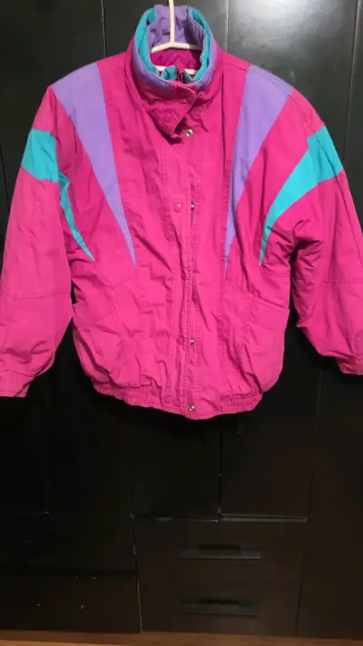 Chaqueta retro de colores vibrantes para mujer - miniatura 1