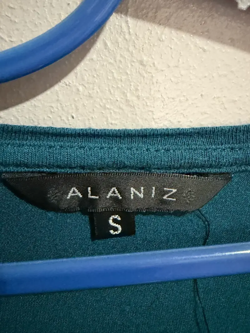 Polera manga larga verde Alaniz talla S - 3