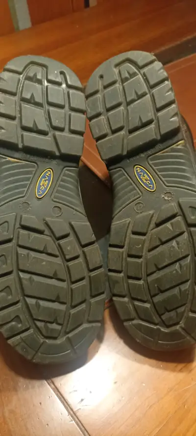 Zapatos de seguridad Nazca talla 41 nuevos! - miniatura 4