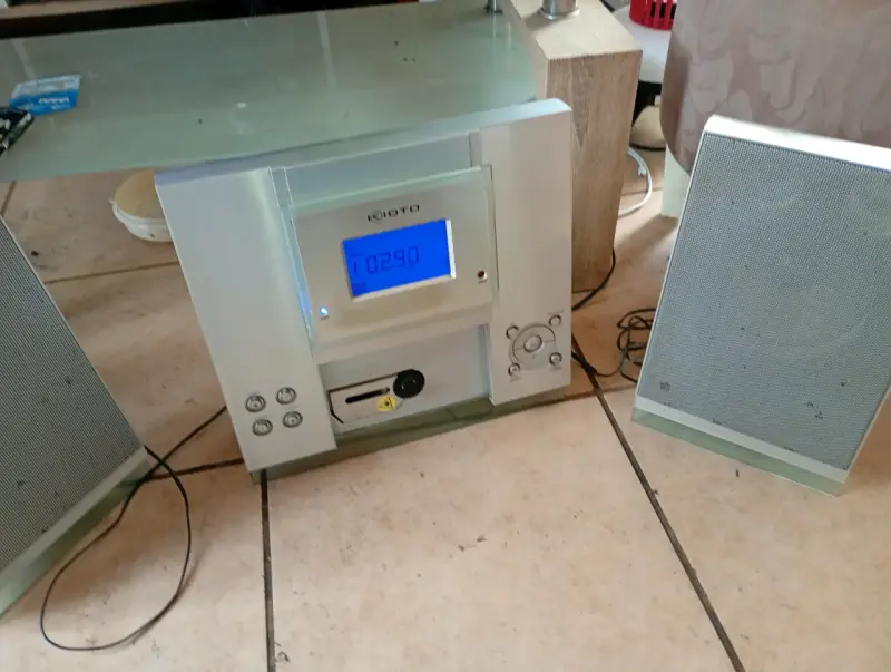 Equipo de sonido Kioto con parlantes - 1