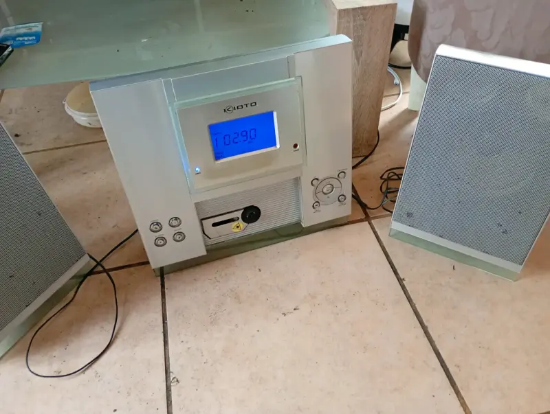 Equipo de sonido Kioto con parlantes - 2