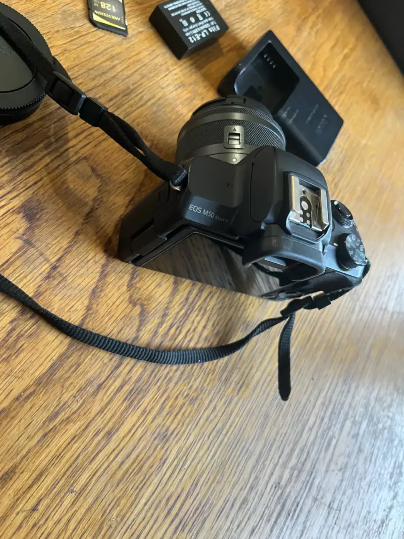 Canon EOS M50 Mark II  + accesorios. - 3