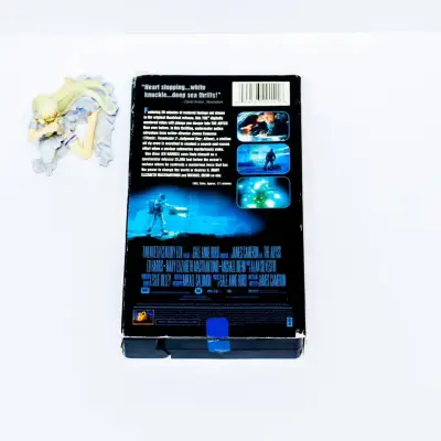 VHS THE ABYSS - miniatura 3