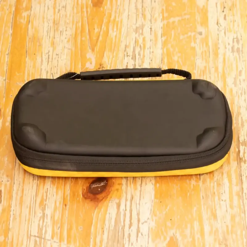 Estuche Nintendo Switch Lite - 3