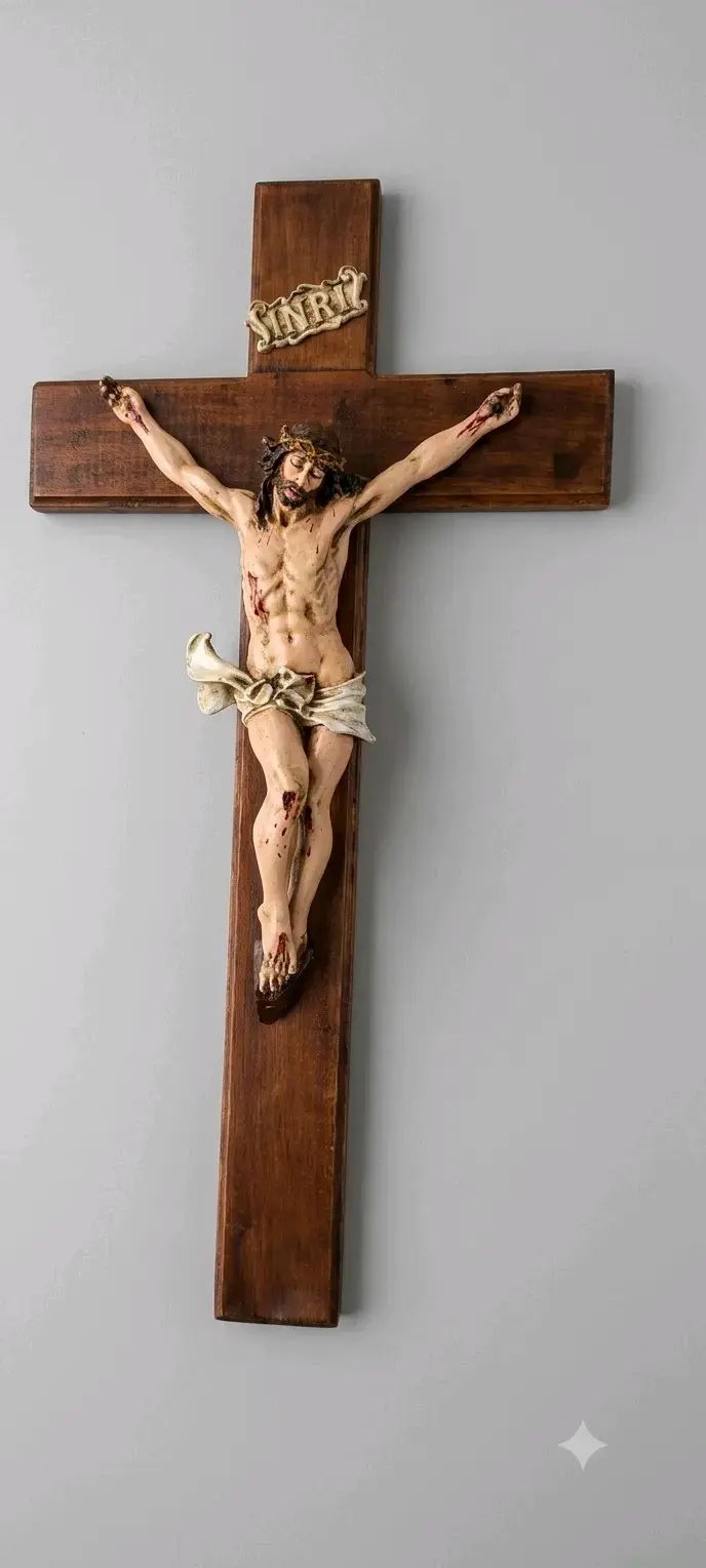 Crucifijo de madera con figura de Cristo - 3
