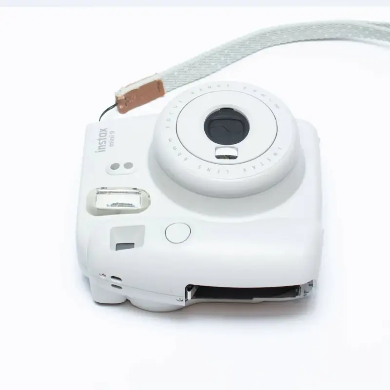 Cámara instantánea Fujifilm Instax Mini 9 blanca - 3