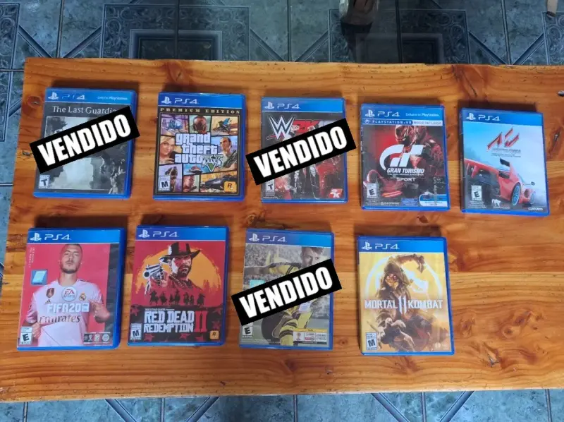 Juegos PS4 variados